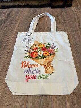 BLOOM WHERE YOU ARE NWT FLORAL CANVAS TOTE BAG